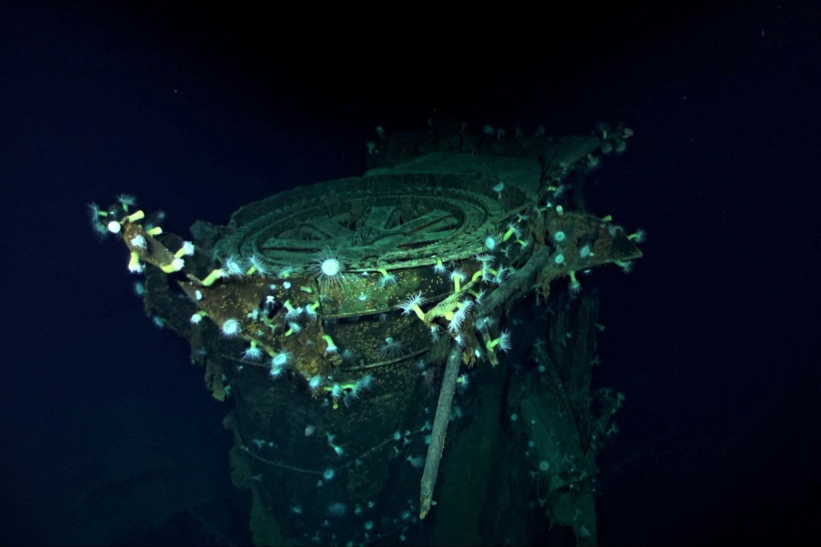 Подводный дроном: уникальный аппарат для поиска затонувших вещей